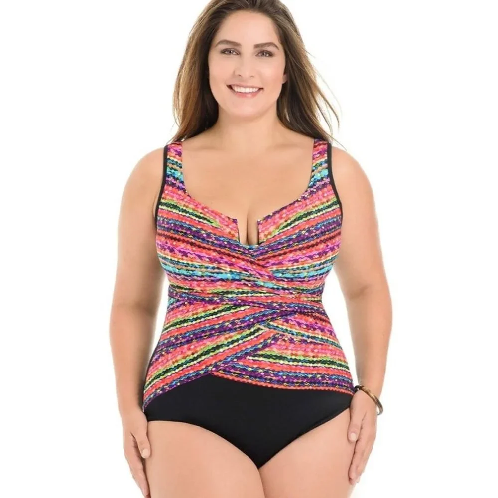 Miraclesuit Bathing suit Slimming underwire One piece Swimsuit striped size 16